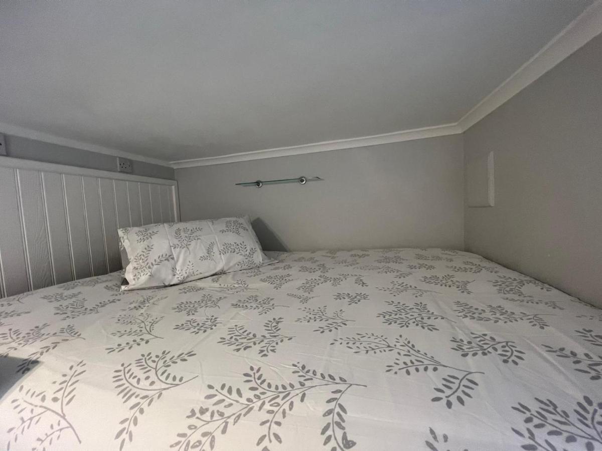 Holiday Properties Vauxhall Central Rooms Лондон Екстер'єр фото