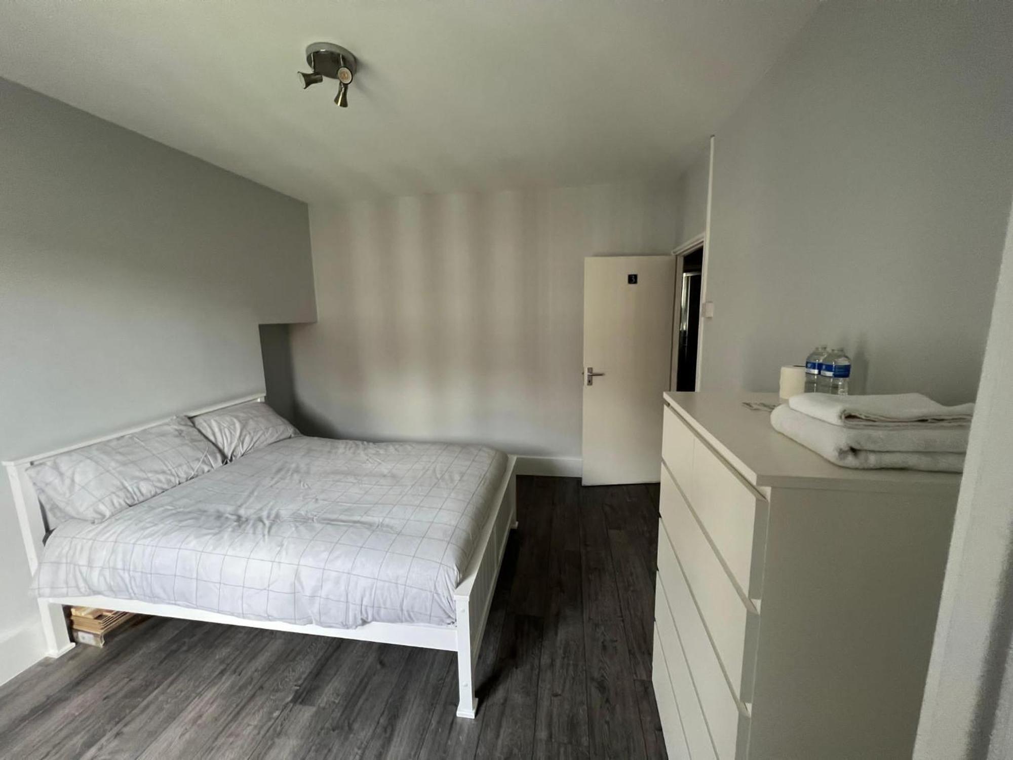 Holiday Properties Vauxhall Central Rooms Лондон Екстер'єр фото